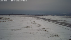 Pojezdová dráha, Runway