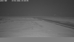 Pojezdová dráha, Runway