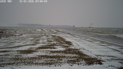Pojezdová dráha, Runway