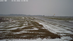 Pojezdová dráha, Runway