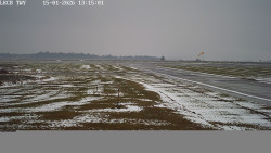 Pojezdová dráha, Runway