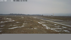 Pojezdová dráha, Runway