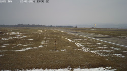 Pojezdová dráha, Runway