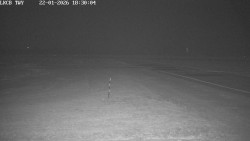 Pojezdová dráha, Runway