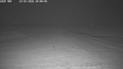 Pojezdová dráha, Runway