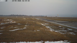 Pojezdová dráha, Runway