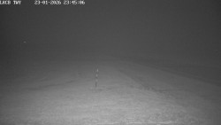 Pojezdová dráha, Runway