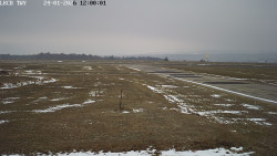 Pojezdová dráha, Runway