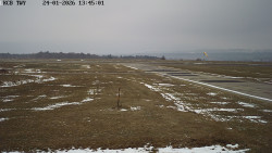 Pojezdová dráha, Runway