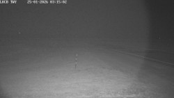 Pojezdová dráha, Runway