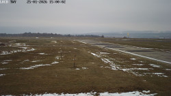 Pojezdová dráha, Runway