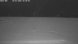 Pojezdová dráha, Runway