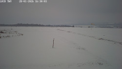 Pojezdová dráha, Runway