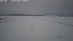 Pojezdová dráha, Runway