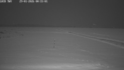 Pojezdová dráha, Runway