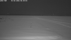 Letiště Cheb - Pojezdová dráha, Runway - 1.2.2026 v 06:30 Letiště Cheb - Pojezdová dráha, Runway - 1.2.2026 v 06:30