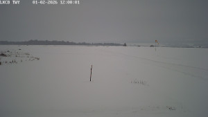 Letiště Cheb - Pojezdová dráha, Runway - 1.2.2026 v 12:00 Letiště Cheb - Pojezdová dráha, Runway - 1.2.2026 v 12:00