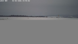 Pojezdová dráha, Runway