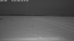 Pojezdová dráha, Runway