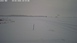 Pojezdová dráha, Runway