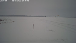 Pojezdová dráha, Runway