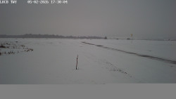 Pojezdová dráha, Runway