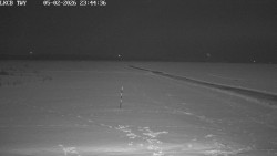 Pojezdová dráha, Runway