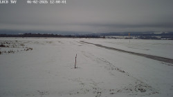 Pojezdová dráha, Runway