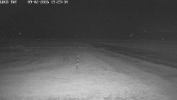 Pojezdová dráha, Runway