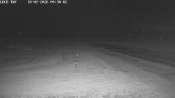 Pojezdová dráha, Runway