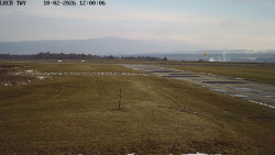 Pojezdová dráha, Runway