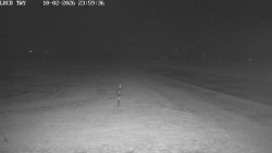 Pojezdová dráha, Runway