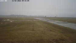 Pojezdová dráha, Runway