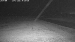 Pojezdová dráha, Runway