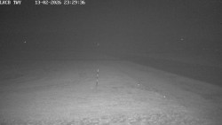 Pojezdová dráha, Runway