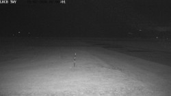 Pojezdová dráha, Runway