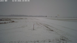 Pojezdová dráha, Runway