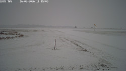 Pojezdová dráha, Runway