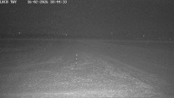 Pojezdová dráha, Runway