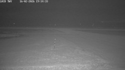 Pojezdová dráha, Runway