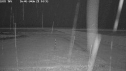 Pojezdová dráha, Runway