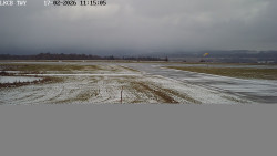 Pojezdová dráha, Runway