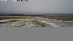 Pojezdová dráha, Runway