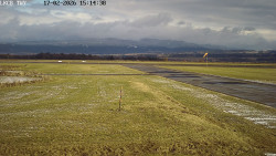 Pojezdová dráha, Runway