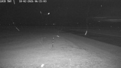 Pojezdová dráha, Runway