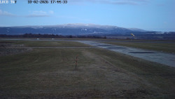 Pojezdová dráha, Runway