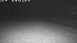 Pojezdová dráha, Runway