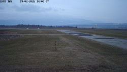 Pojezdová dráha, Runway