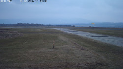 Pojezdová dráha, Runway