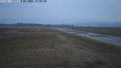 Pojezdová dráha, Runway